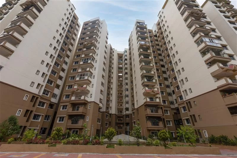 Top vs ground floor apartment   